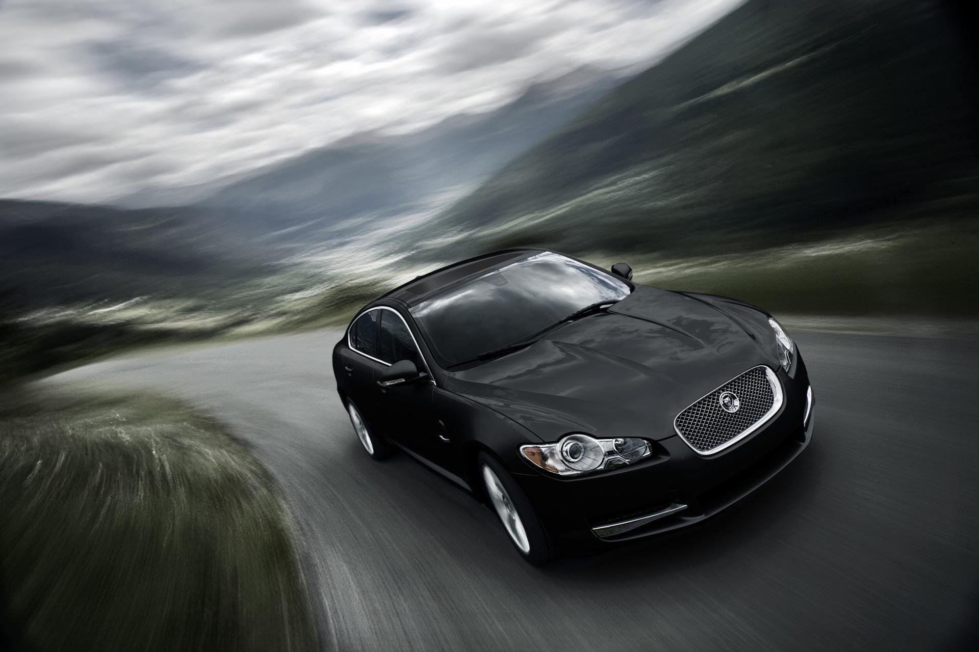 Jaguar XK черные фары