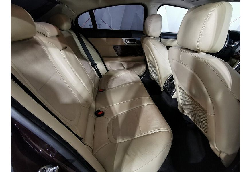 27ac3fa6ad8778f29420cf0a93461139