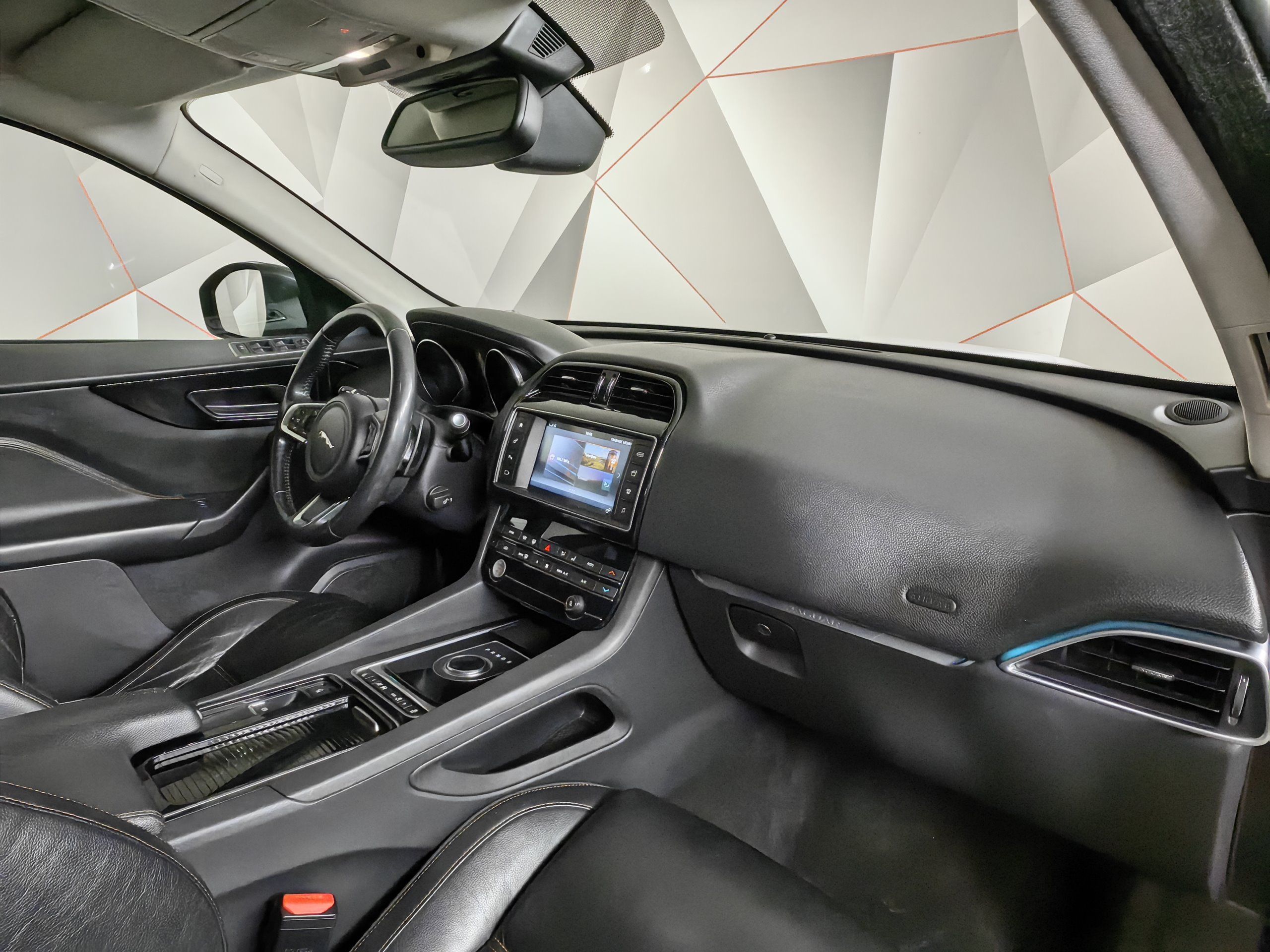 6b6b0e54e97936d369dc722aef763984